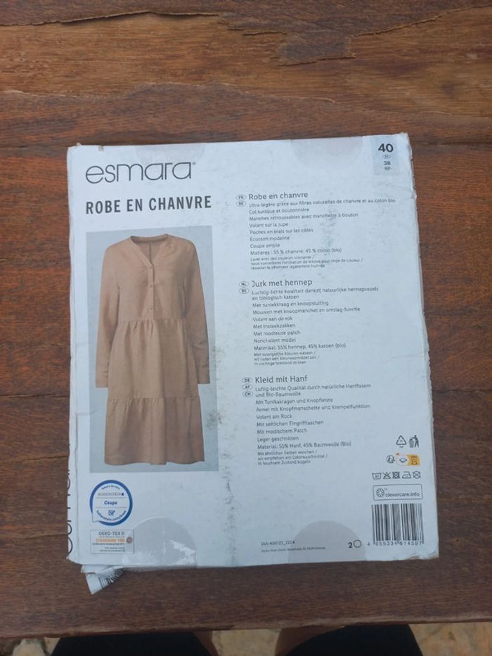 Robe en chanvre neuf - photo numéro 2