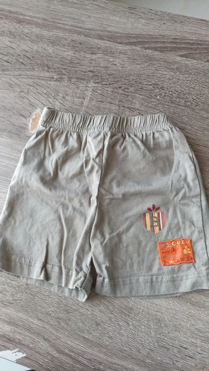 Shorts garçon 6 mois - photo numéro 4
