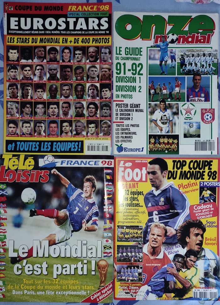 3 revues + 1 fascicule Foot Mondial 98