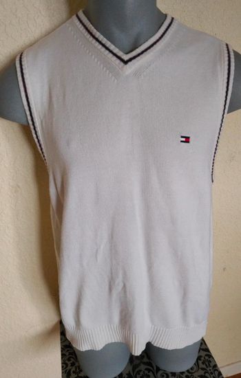 Pull tommy Hilfiger taille M pour homme