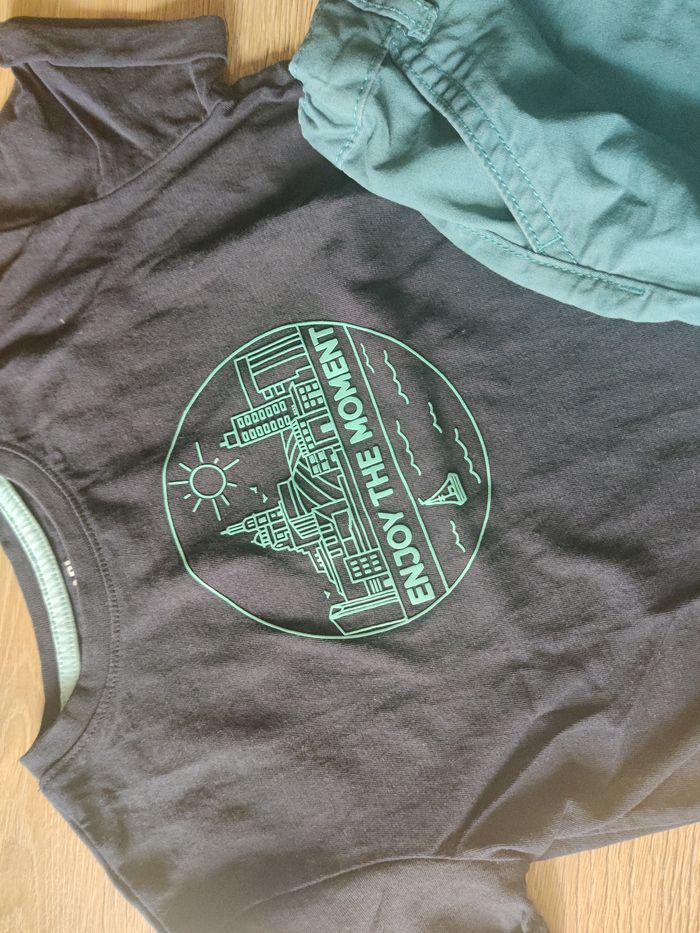 Ensemble 2 pièces short tee shirt Kiabi Taille 3- 4 ans - photo numéro 2