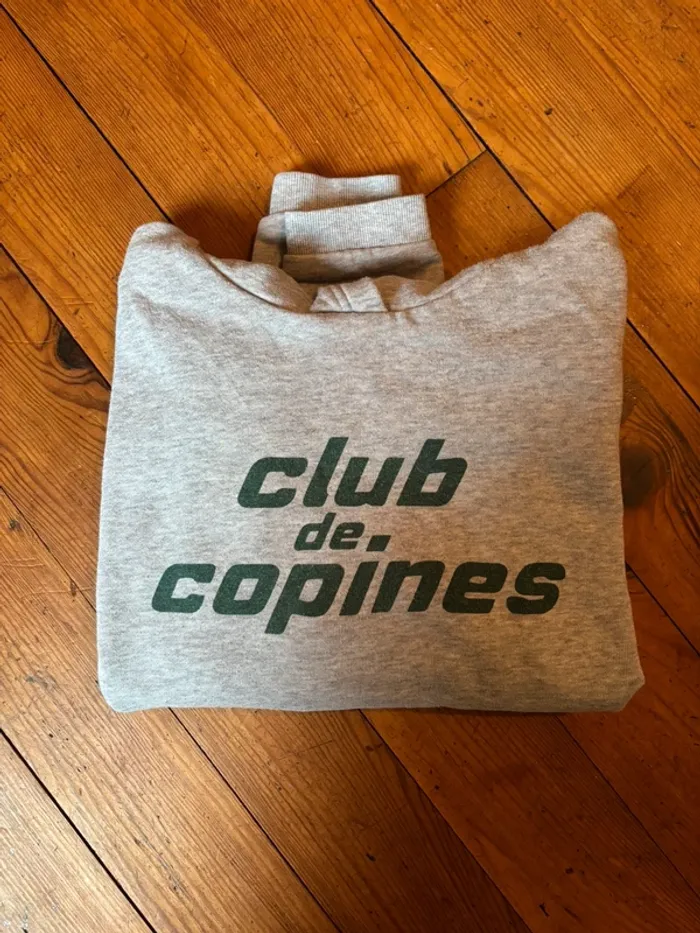 🧥 Pull à capuche Gris « Clus des copines » Taille S