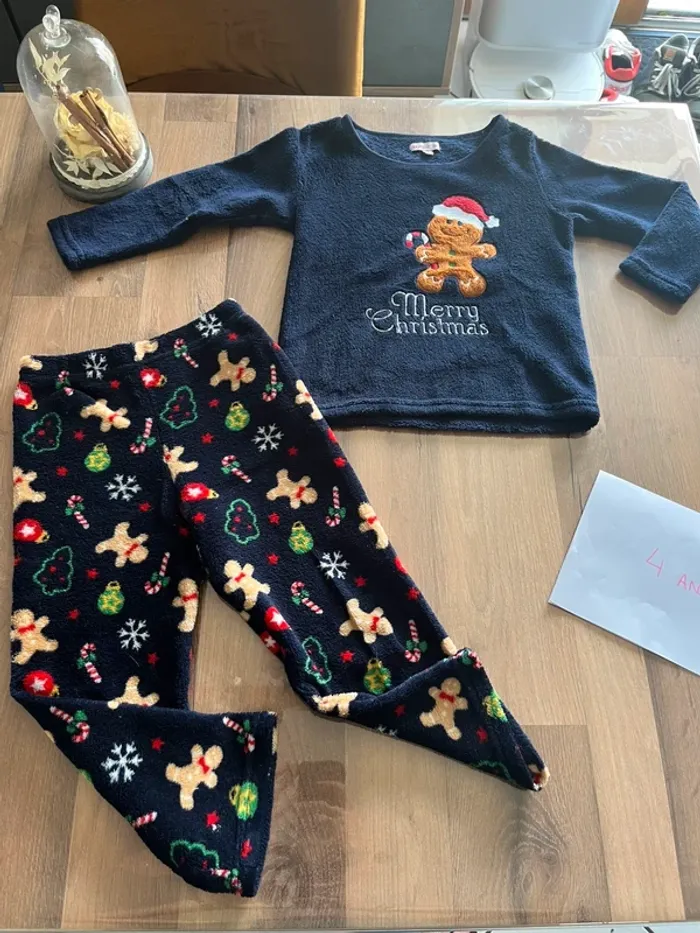 Pyjama - 4 ans - photo numéro 2