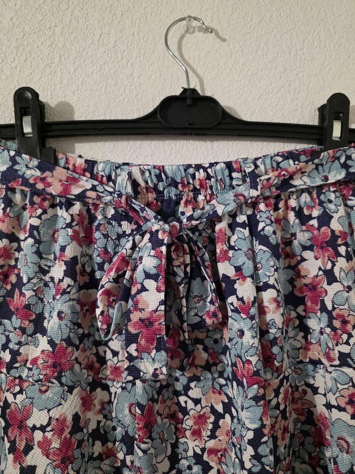 Petite jupe fleurie Lefties taille s - photo numéro 3
