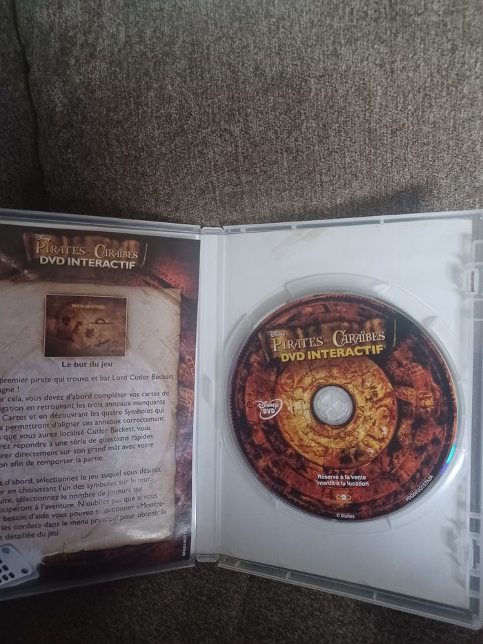 Dvd pirate des caraïbes très bon état voir neuf - photo numéro 3