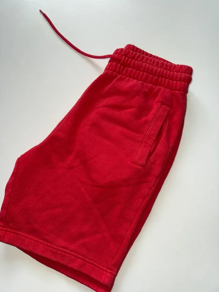 Short molleton rouge H&M - photo numéro 7