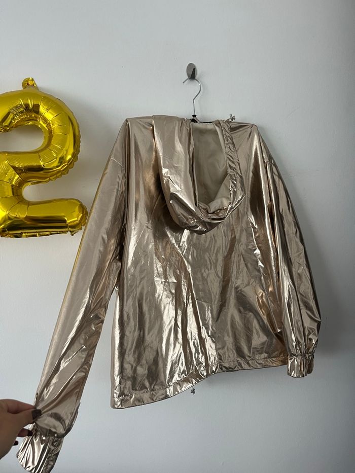 Veste coup de vent doré tendance - photo numéro 3