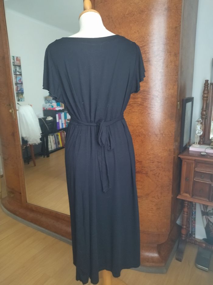 Robe noire taille 46 - photo numéro 2