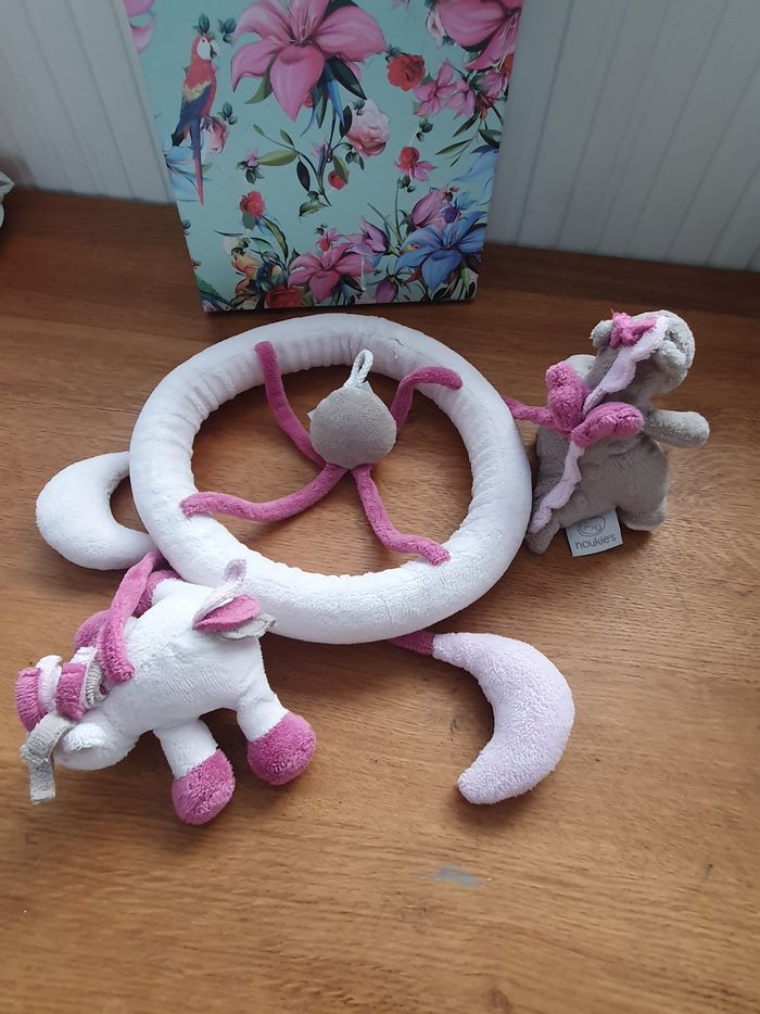 Mobile  à suspendre bébé éveil Noukie's