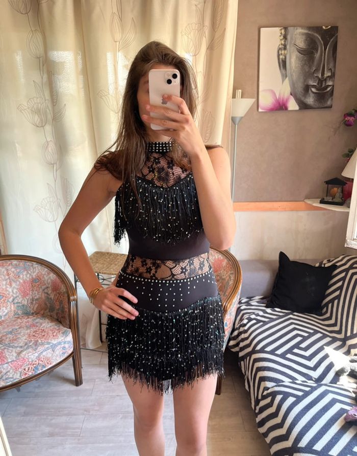 Robe paillettes frange Ibiza Summer bohème champêtre gothic dentelle