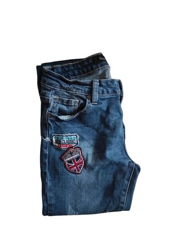 Jean Skinny avec écussons