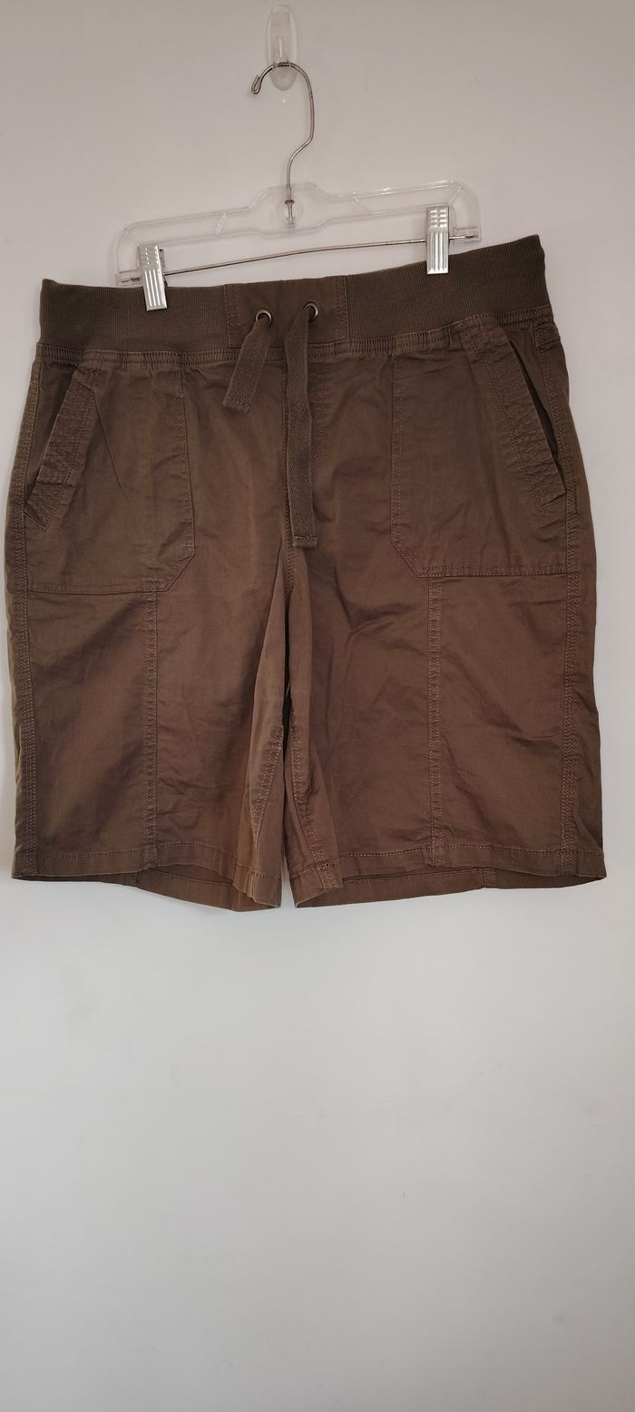 Short marron M&S Mode taille 42 – taille élastique + cordon – poches avant et arrière