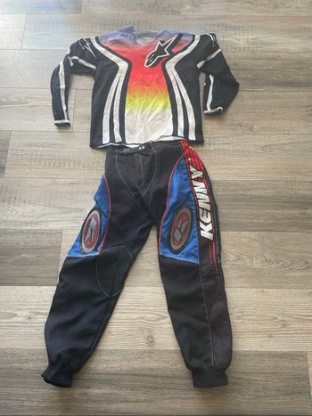 Tenue moto cross