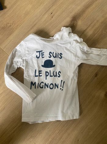 T shirt avec col