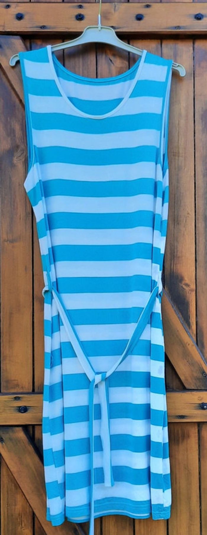 Robe de plage rayée bleu turquoise et blanc - photo numéro 2