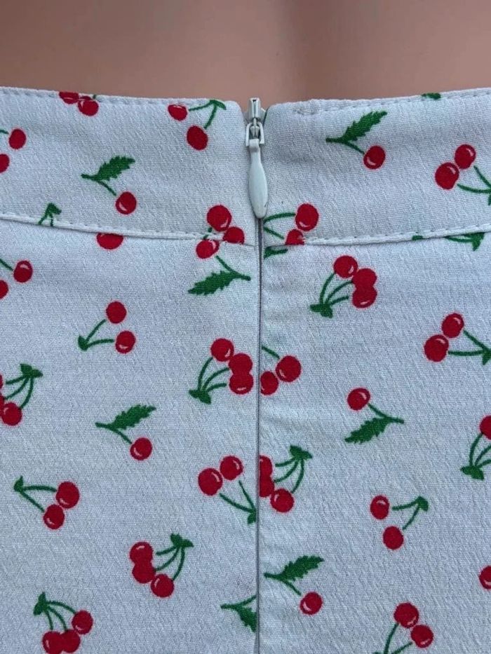 Jupe à motif cerises La Petite Française - Taille 36 - photo numéro 4