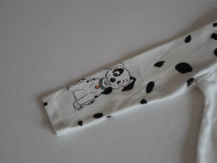 Ens 101 Dalmatiens Disney 9 mois : Salopette Jean noire brodée + Haut écru/noir fantaisie - photo numéro 5