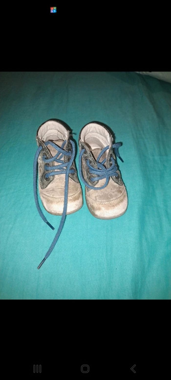 Lot 3 paires chaussures baskets bottines sandalestaille 20 - photo numéro 8