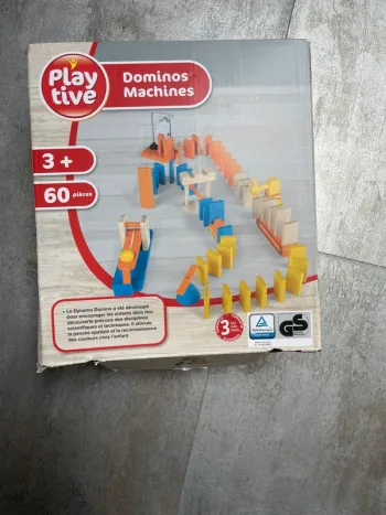 Jeu de construction en domino