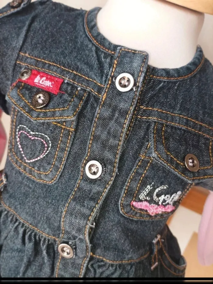Jolie robe en jean Lee Cooper fille 3 mois - photo numéro 3