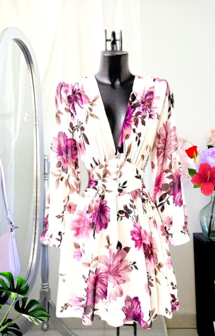 Robe fleurs mauves