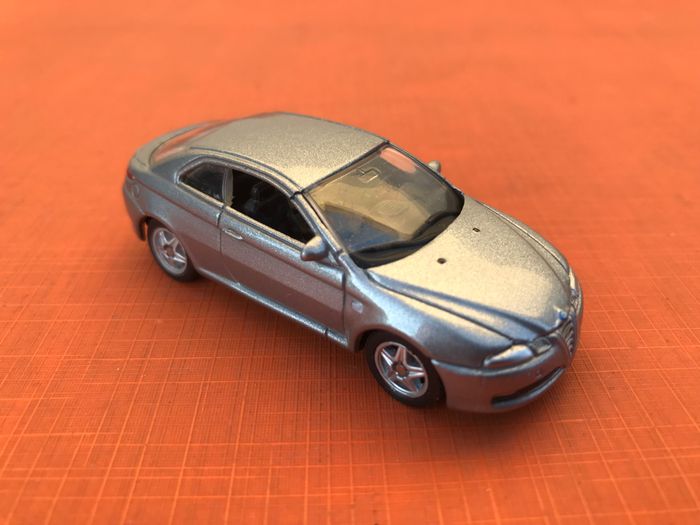 Voiture miniature Alfa Roméo GT N° 52259 Welly Echelle : 1/60ème - photo numéro 5