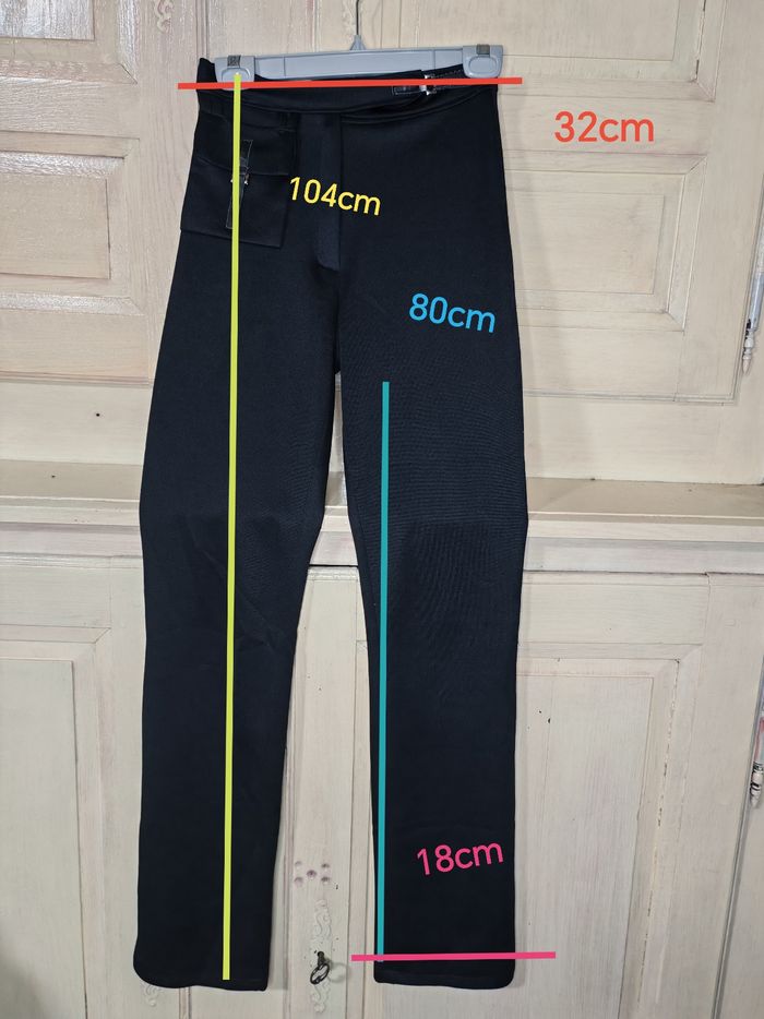 Pantalon noir - photo numéro 4