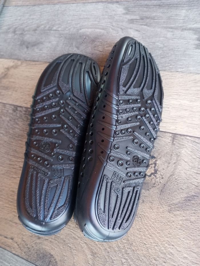 Chaussons d eau - photo numéro 4