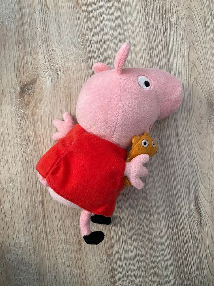 Lot peluche famille peppa piG - photo numéro 5