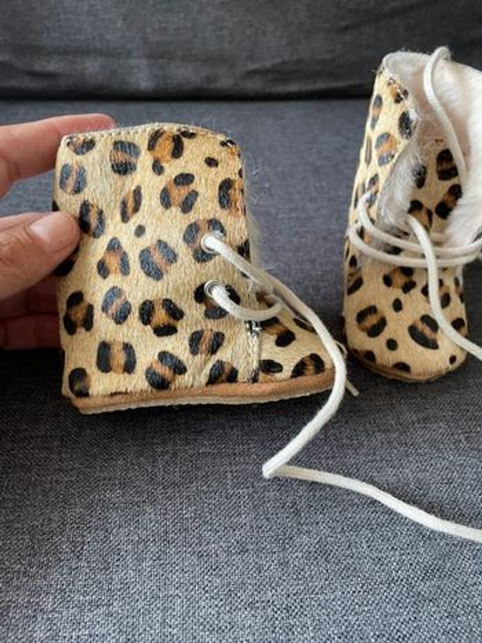 Bottines fourrées léopard taille 19/20 Bout’Chou premium - photo numéro 2