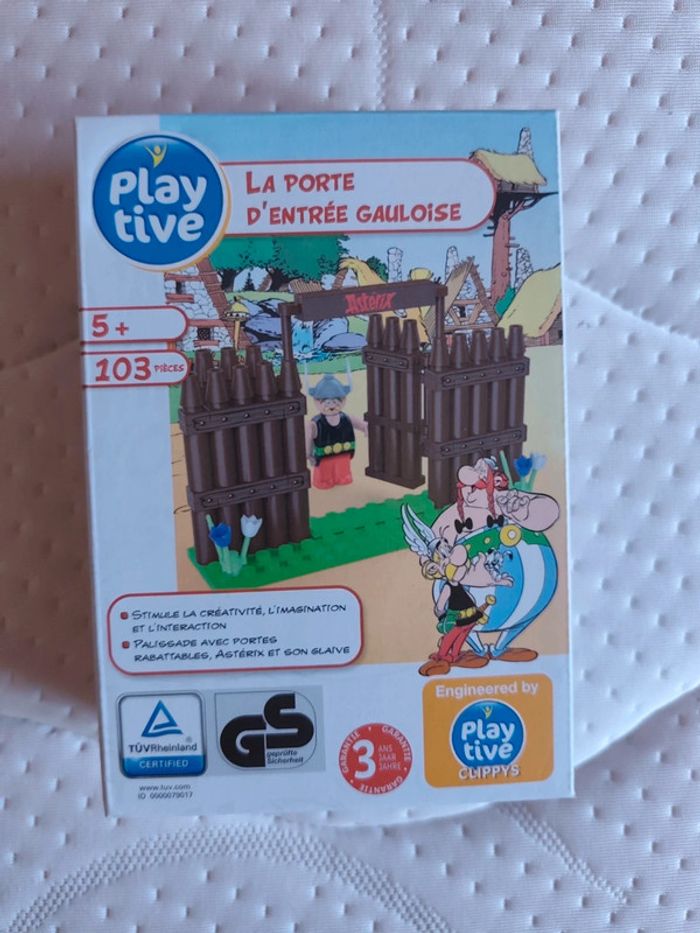 Joli jeu Playtive la porte d'entrée gauloise Astérix - photo numéro 2