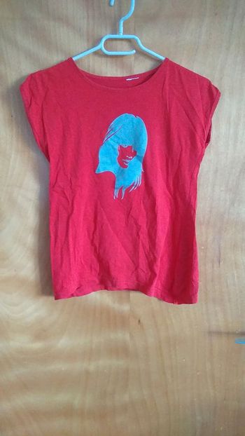 Tee Shirt couleur brique avec impression visage