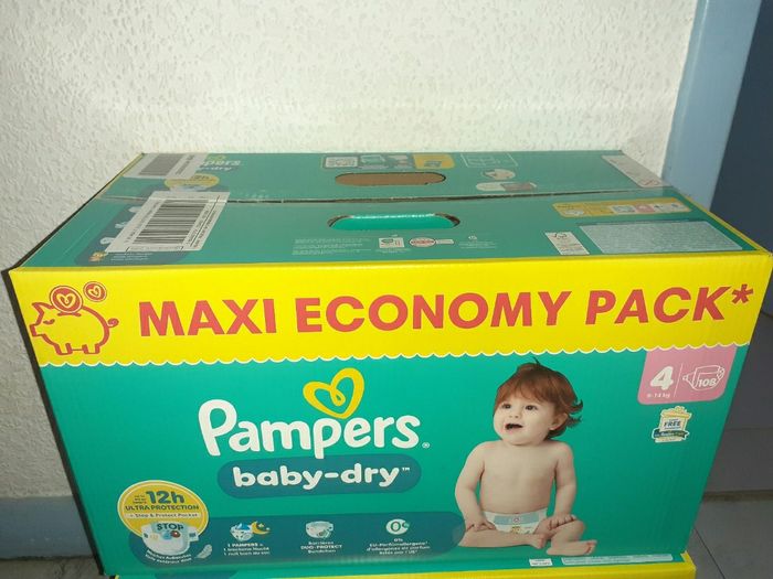108 T4 pampers  NEUF