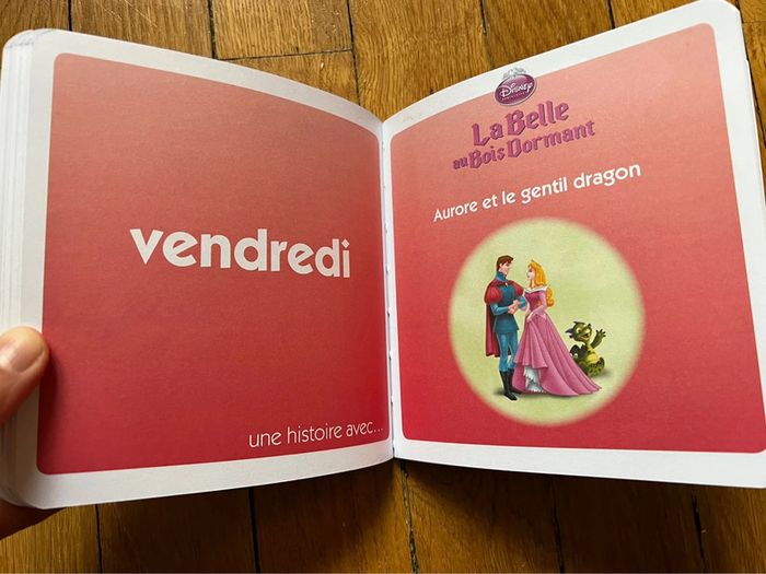 Livre 7 histoires pour la semaine  Disney princesse - photo numéro 6