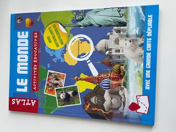 Livre d'activités, Le monde