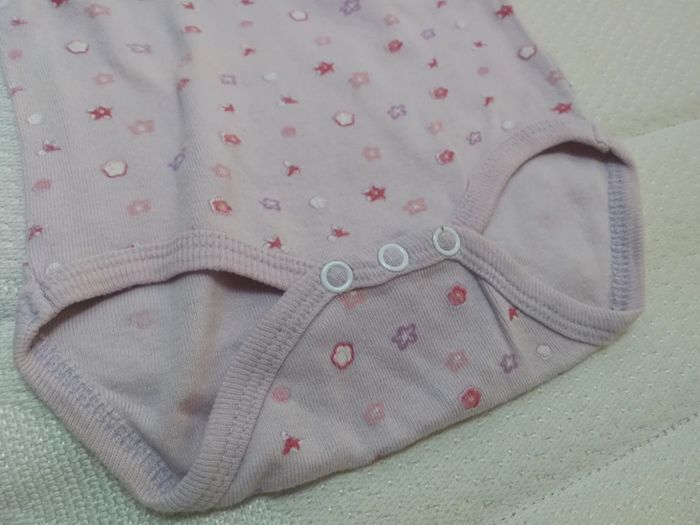 Lot de 3 bodies 6M - photo numéro 9