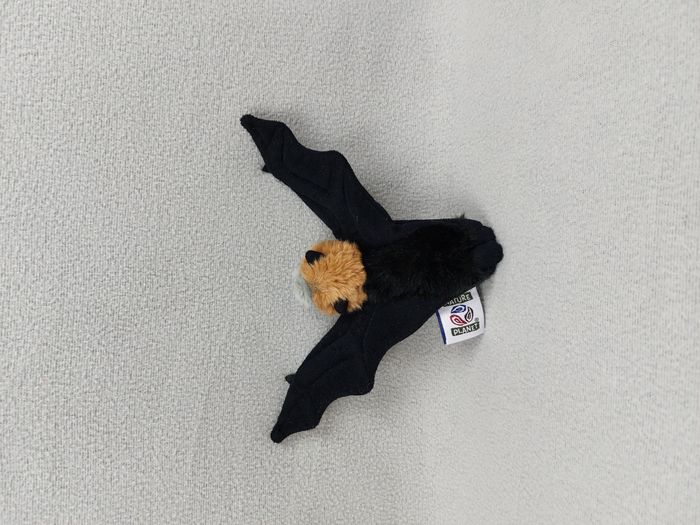 Petite Peluche doudou chauve-souris NATURE PLANET noir marron gris - photo numéro 2