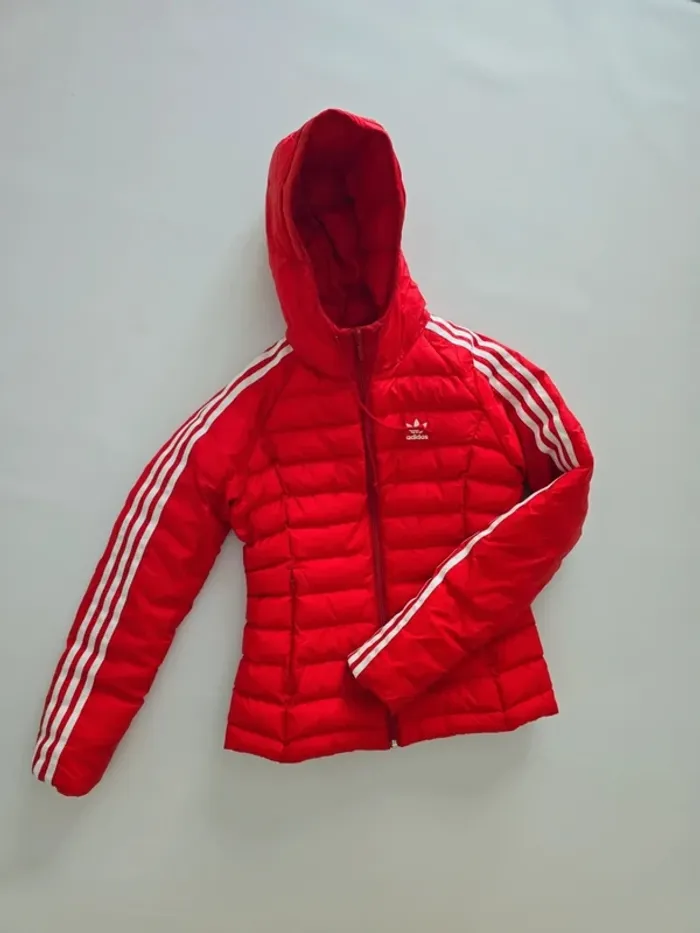 Doudoune Adidas rouge
