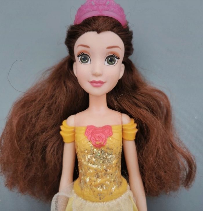 Disney Princess : Poupée poussière d etoiles Belle - photo numéro 5