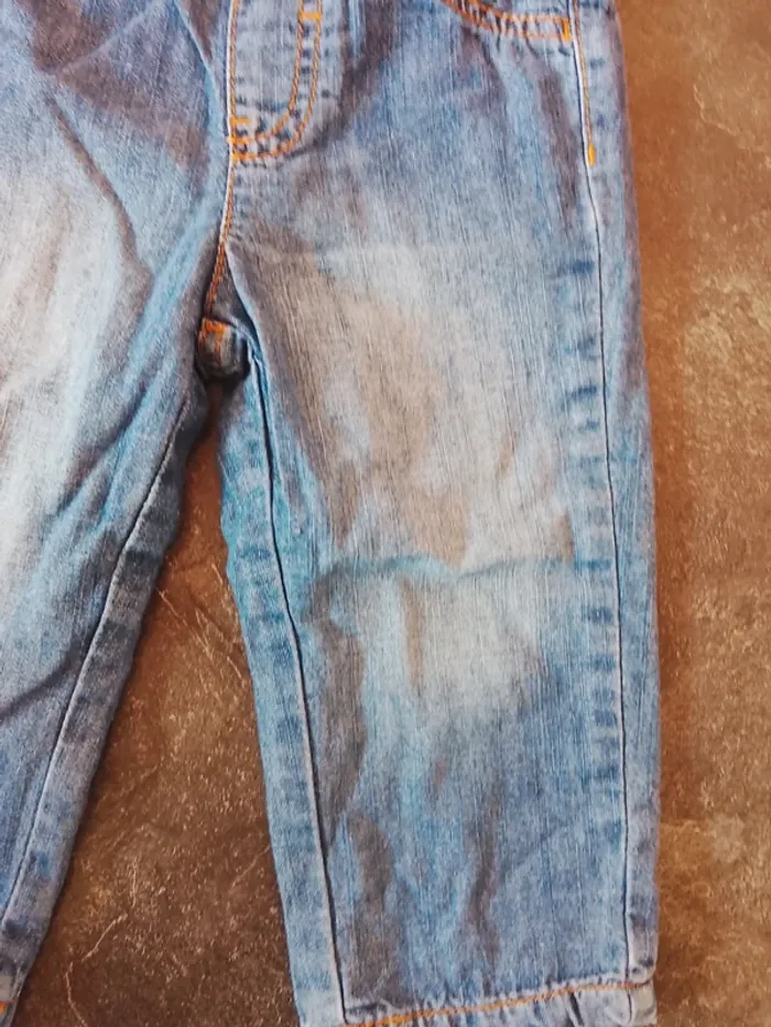 Jeans 12 mois - photo numéro 3
