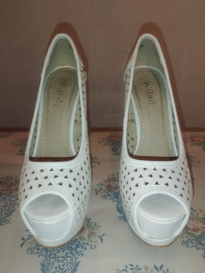 Talon femme taille 36 - photo numéro 2