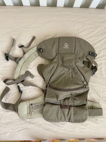 Porte bébé Stokke