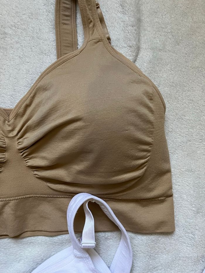 Lot 2 brassières Taille 44 - photo numéro 7