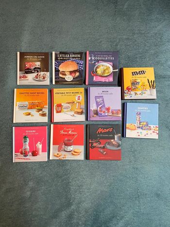 Lot de 11 petits livres de recettes de cuisine : mars, mm’s, milka, Aoste tesseire
