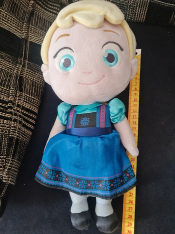 Peluche Elsa - reine des Neiges Disney store - 30 cm