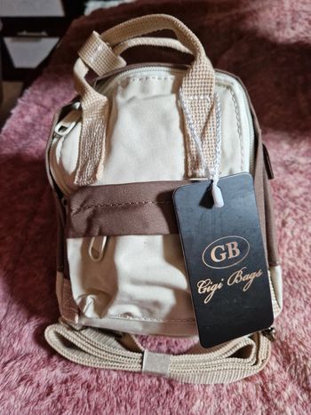 Petit sac à dos neuf multipoches