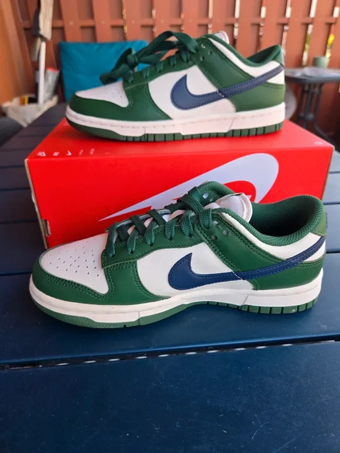 Nike dunk low taille 36 neuves vert bleu creme - photo numéro 3