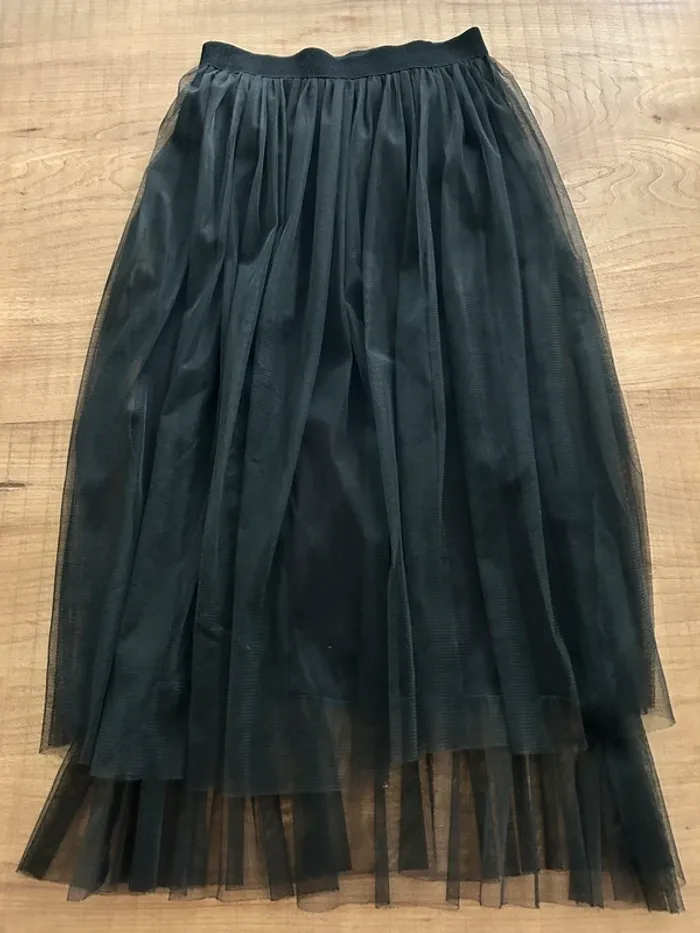 Jupe tutu en tulle noire - photo numéro 2