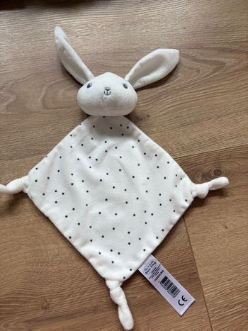 Doudou lapin 