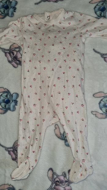 Pyjama 3 mois en très bon état